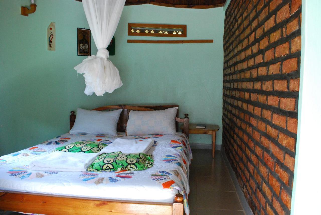 Crater Bay Cottages Kabale Exterior foto